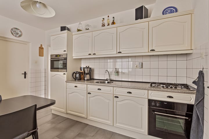 Foto 12 van Esdoornlaan 53