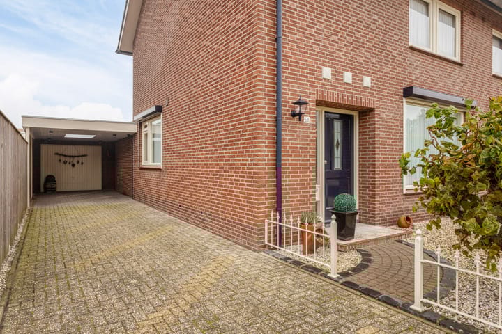 Foto 37 van Esdoornlaan 53