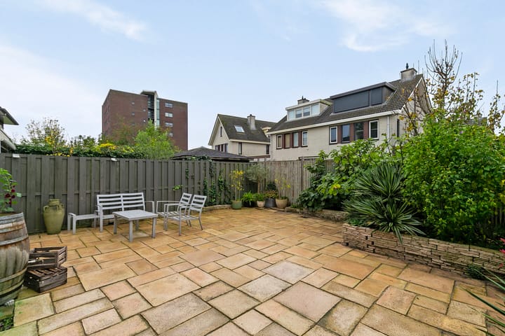 Foto 40 van Toernooiveld 4