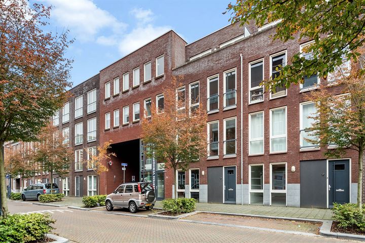 Bekijk foto van Meerten Verhoffstraat 8 C