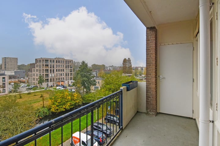 Bekijk foto 4 van Brandsmastraat 90