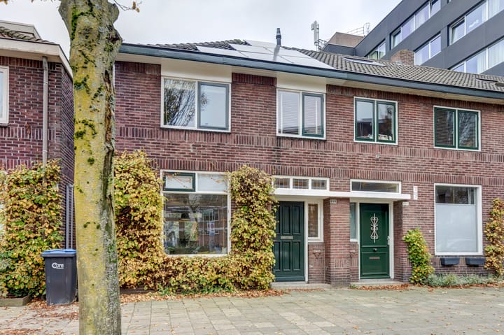 Foto 32 van Christinastraat 191