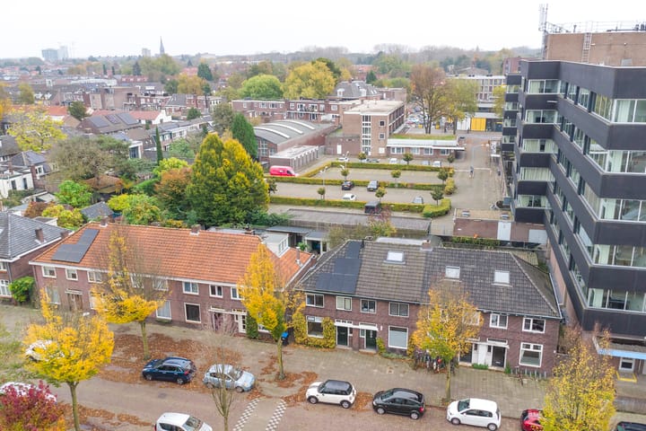 Foto 35 van Christinastraat 191