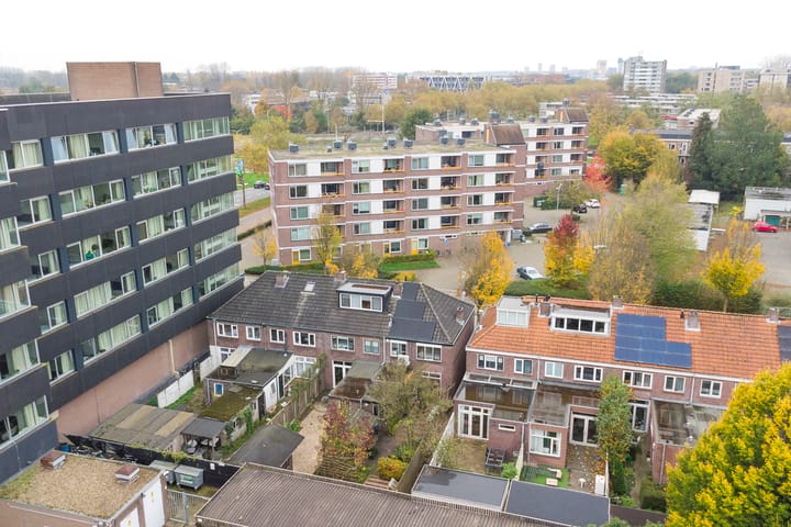 Foto 36 van Christinastraat 191