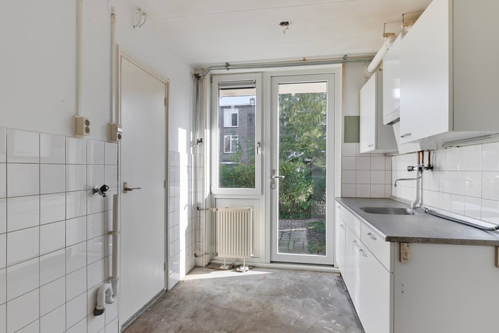 Bekijk foto 11 van Louise de Colignystraat 80