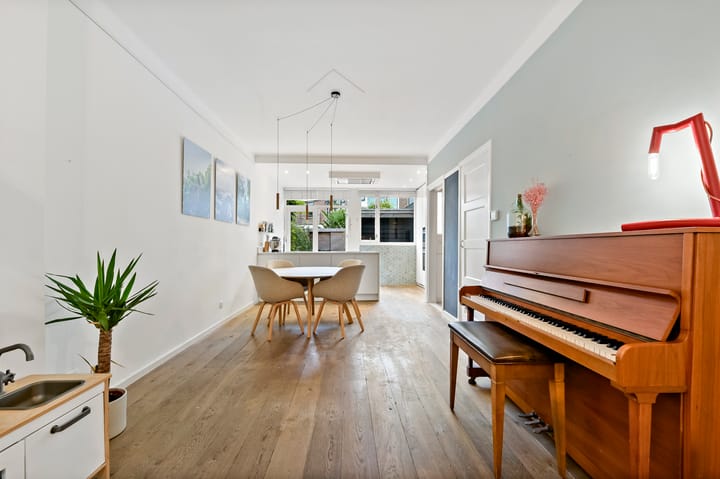 Foto 10 van De Vriesstraat 31