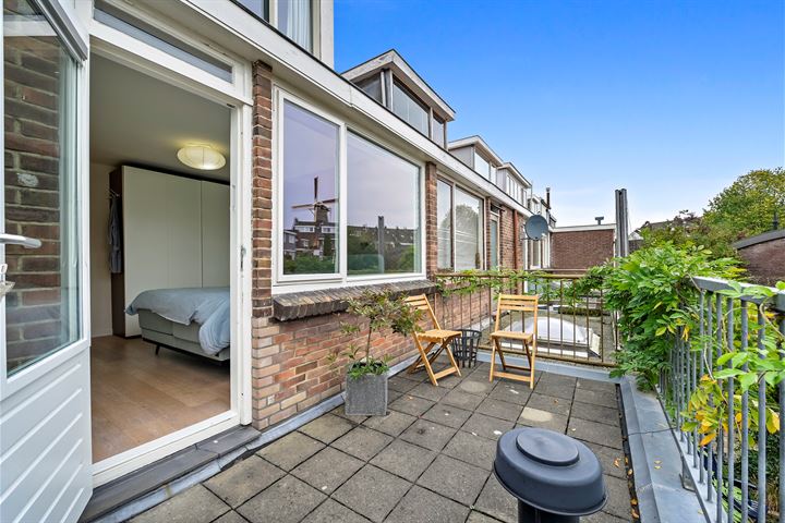 View photo 33 of De Vriesstraat 31