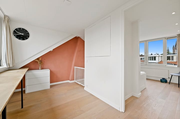 Foto 35 van De Vriesstraat 31