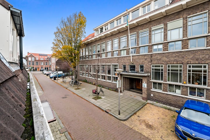 View photo 25 of Van Slingelandtstraat 13