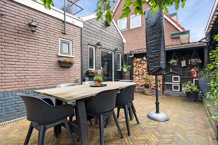 Bekijk foto 46 van Prins Bernhardstraat 22