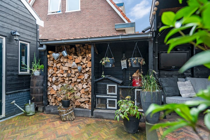 Bekijk foto 55 van Prins Bernhardstraat 22