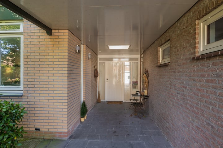 Bekijk foto 4 van van Struykstraat 4