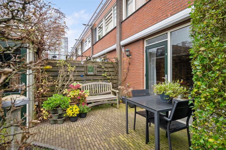 View photo 14 of A. Noordewier-Reddingiuslaan 29