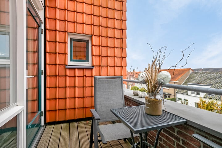 Bekijk foto 30 van Damstraat 57-B