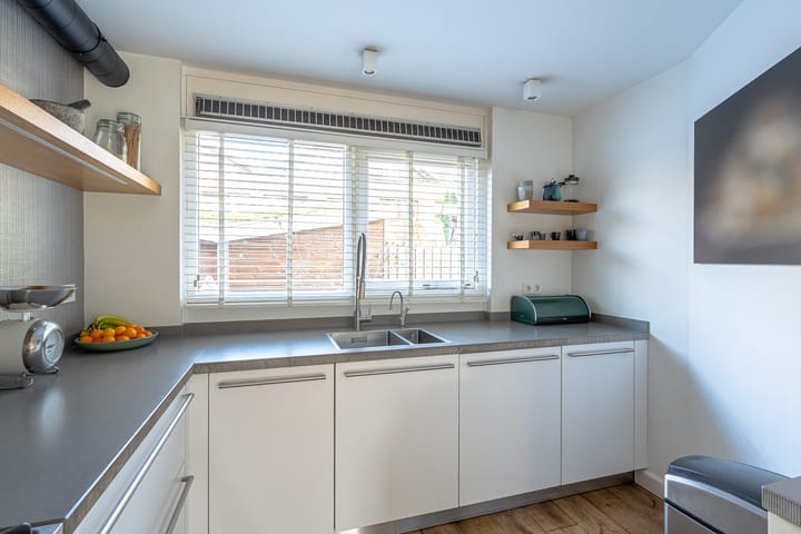 Foto 19 van Jonkvrouw van Naaldwijklaan 34