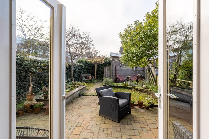 Foto 22 van Jonkvrouw van Naaldwijklaan 34