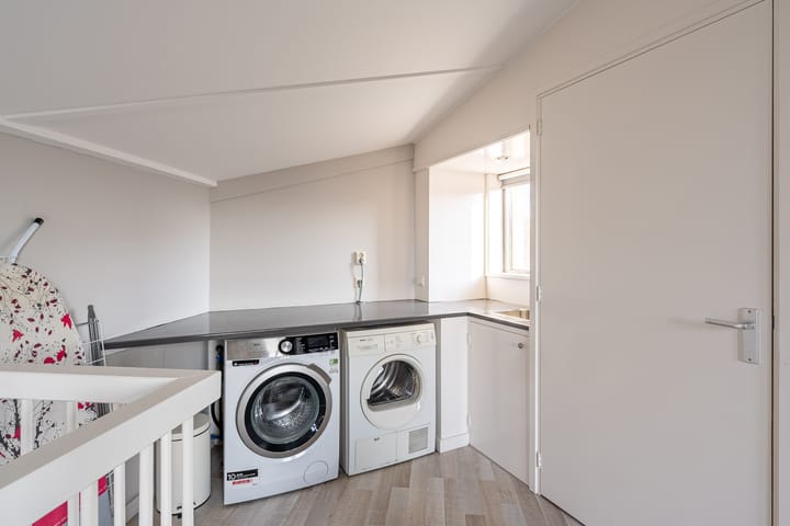 Foto 38 van Jonkvrouw van Naaldwijklaan 34