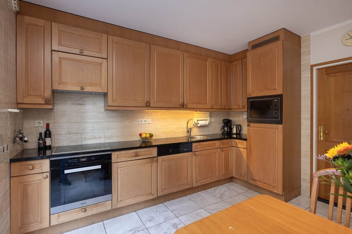 Foto 10 van Nassaustraat 3