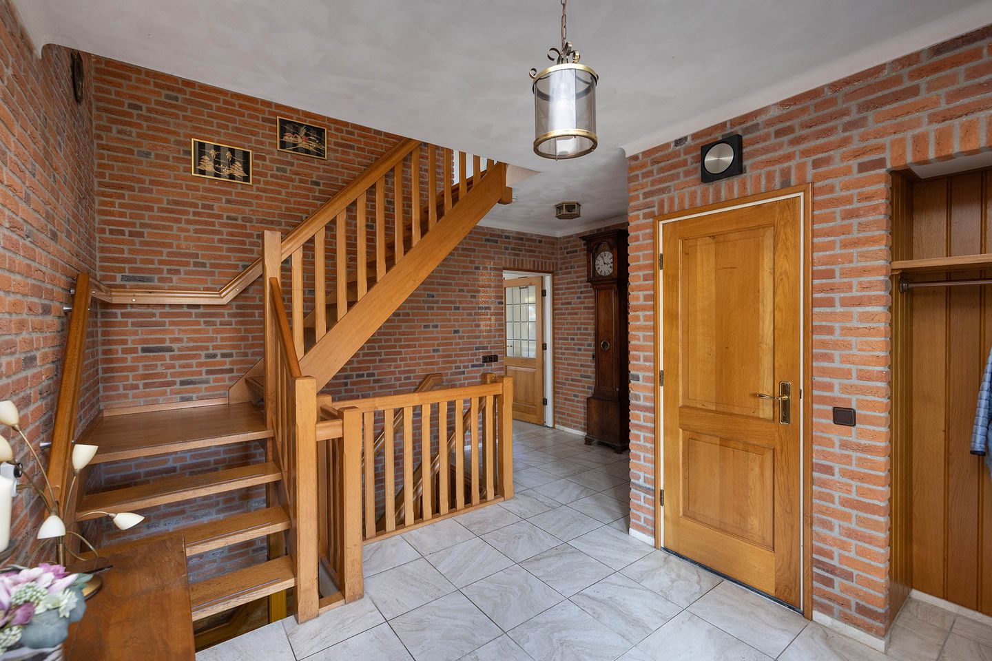 Photo 14 of Nassaustraat 3