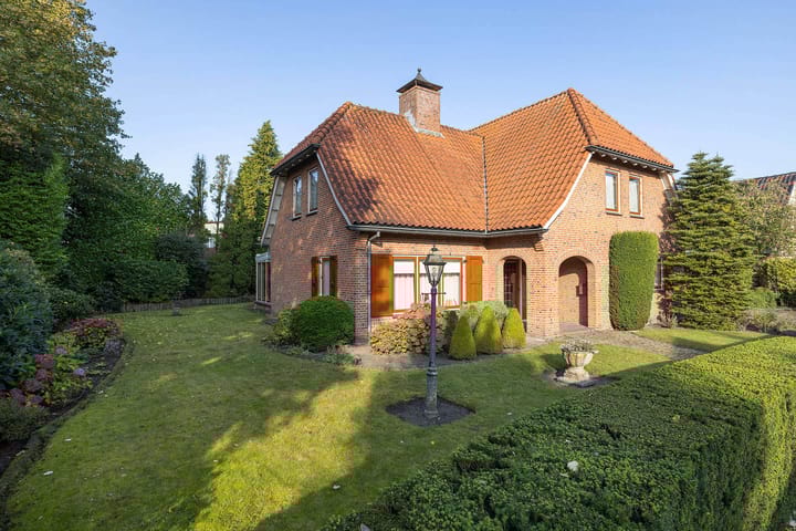 Foto 22 van Nassaustraat 3