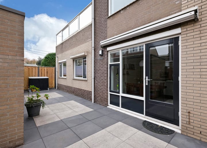 Photo 22 of Commandeurslaan 41