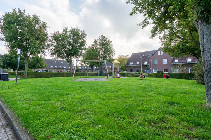 Photo 32 of Nijensteinheerd 252