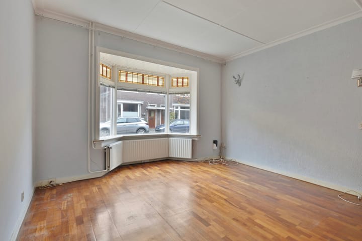 Foto 2 van Van Riebeekstraat 79