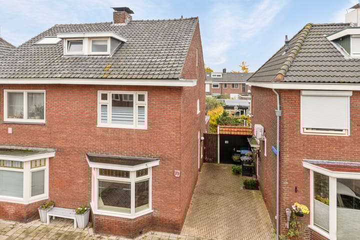 Foto 5 van Van Riebeekstraat 79