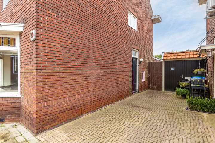 Foto 6 van Van Riebeekstraat 79