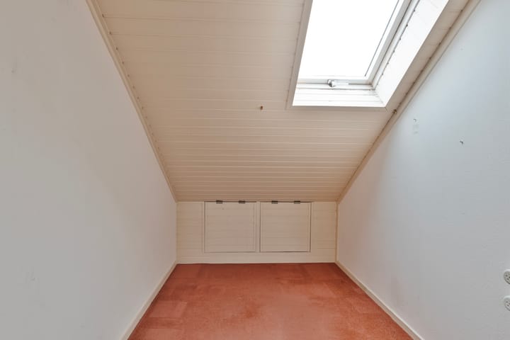 Foto 23 van Van Riebeekstraat 79