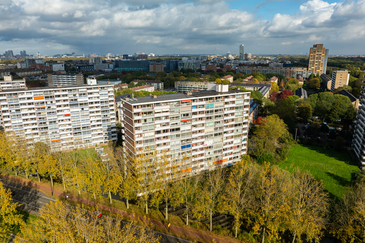 Bekijk foto 45 van Ocarinalaan 698