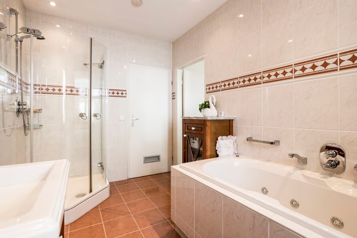 Foto 23 van Lingewijk 1-A