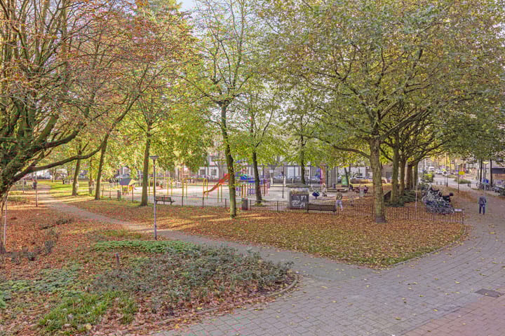 Foto 18 van Bredestraat 11-B