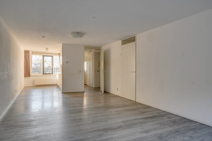 Foto 2 van Molukkenstraat 30