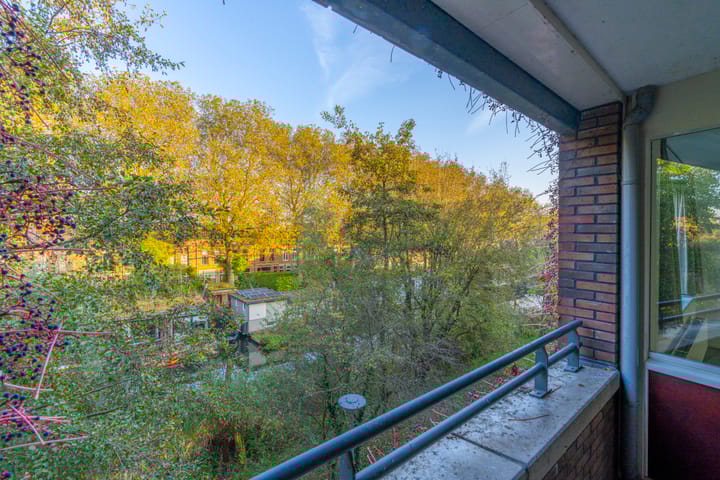 Foto 13 van Molukkenstraat 30