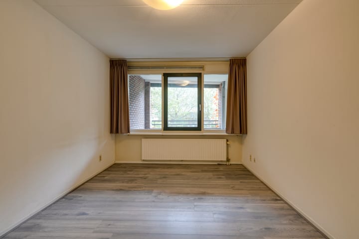 Foto 16 van Molukkenstraat 30