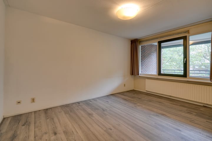 Foto 17 van Molukkenstraat 30