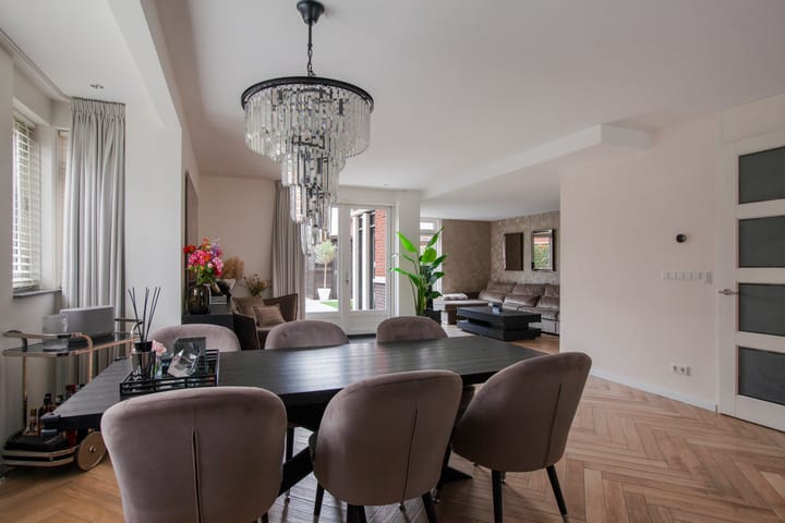 Foto 15 van André de Jongstraat 2