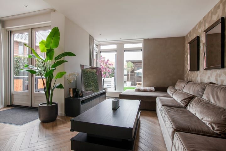 Foto 20 van André de Jongstraat 2