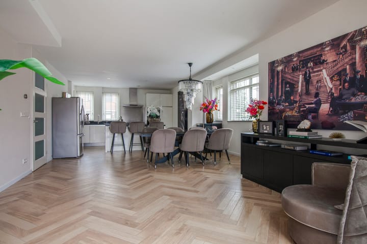 Foto 23 van André de Jongstraat 2