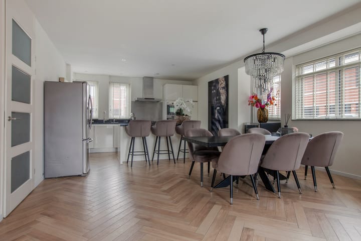 Foto 24 van André de Jongstraat 2