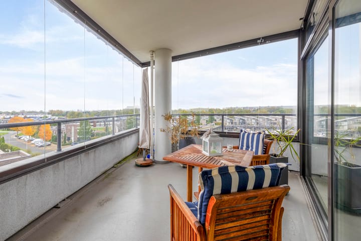 Photo 4 of Bakboord 48