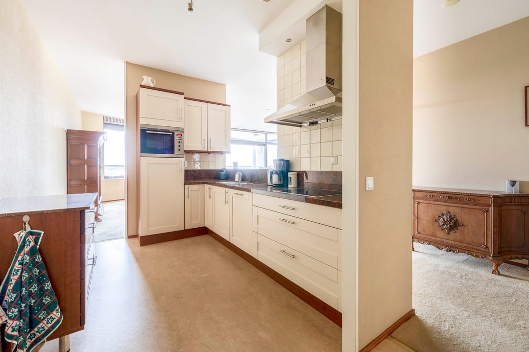 Foto 16 van Bakboord 48