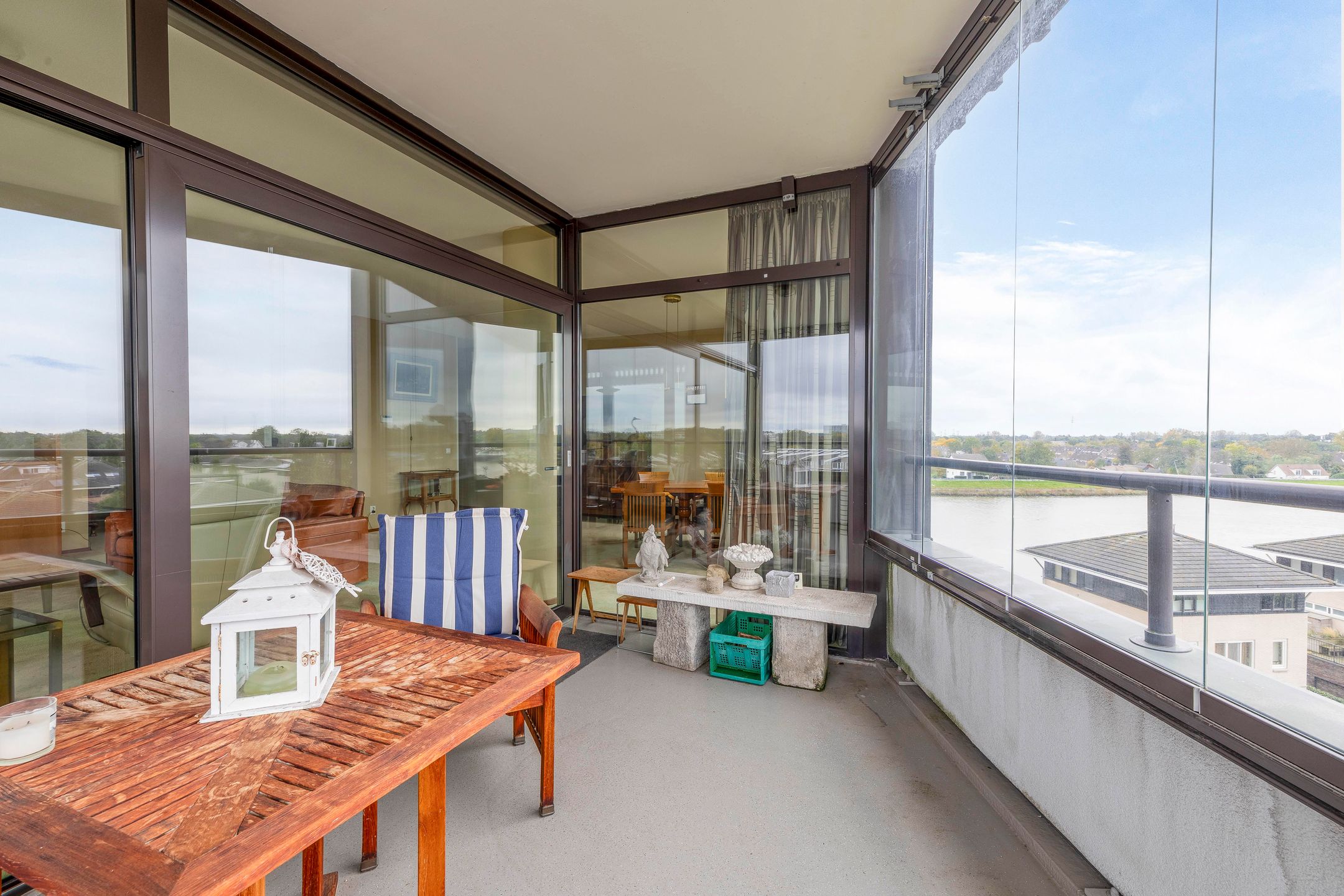 Foto 21 van Bakboord 48