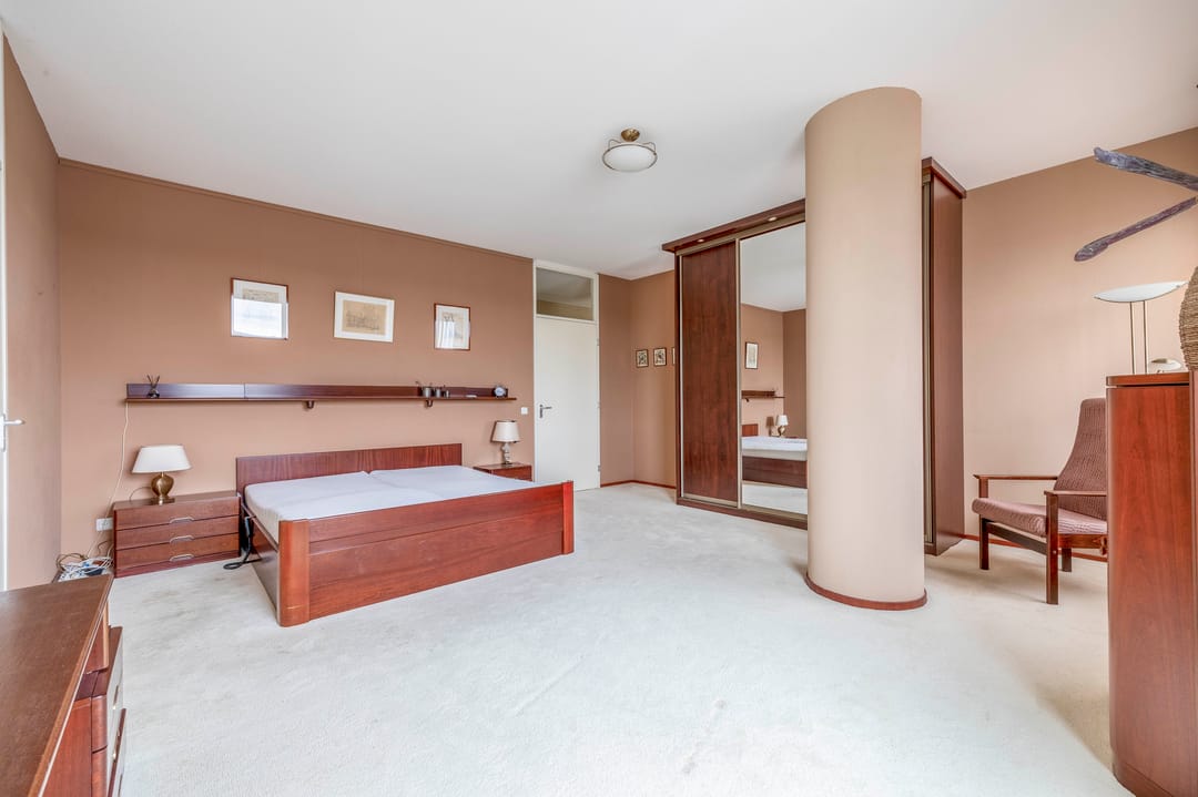 Foto 22 van Bakboord 48