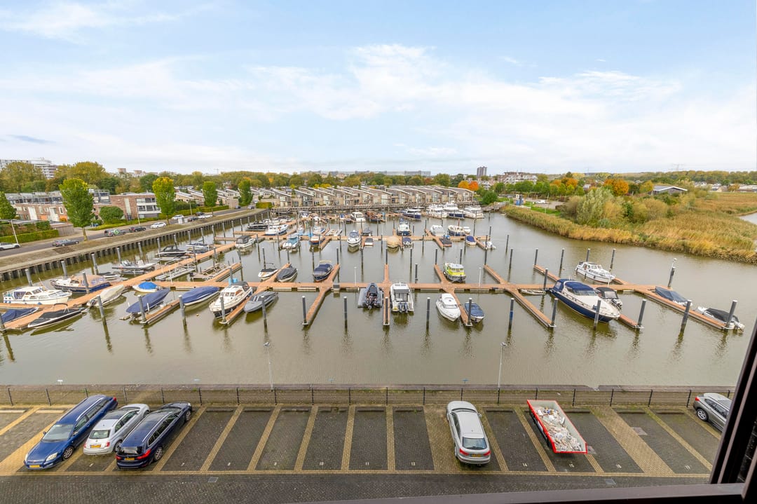 Foto 32 van Bakboord 48