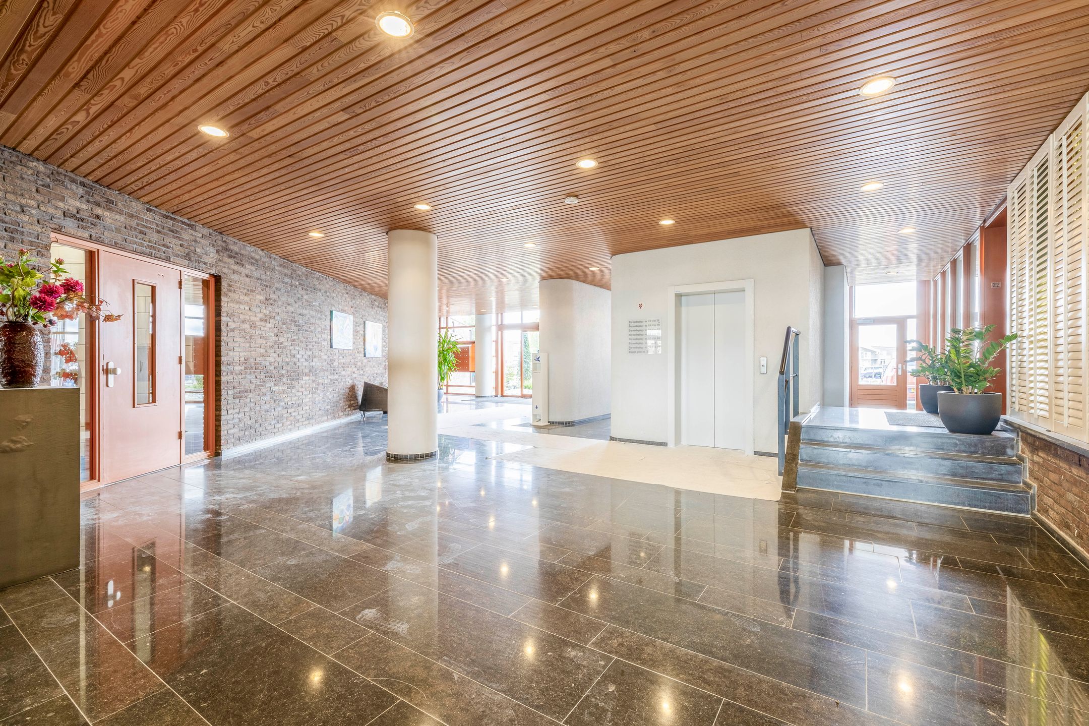 Foto 33 van Bakboord 48