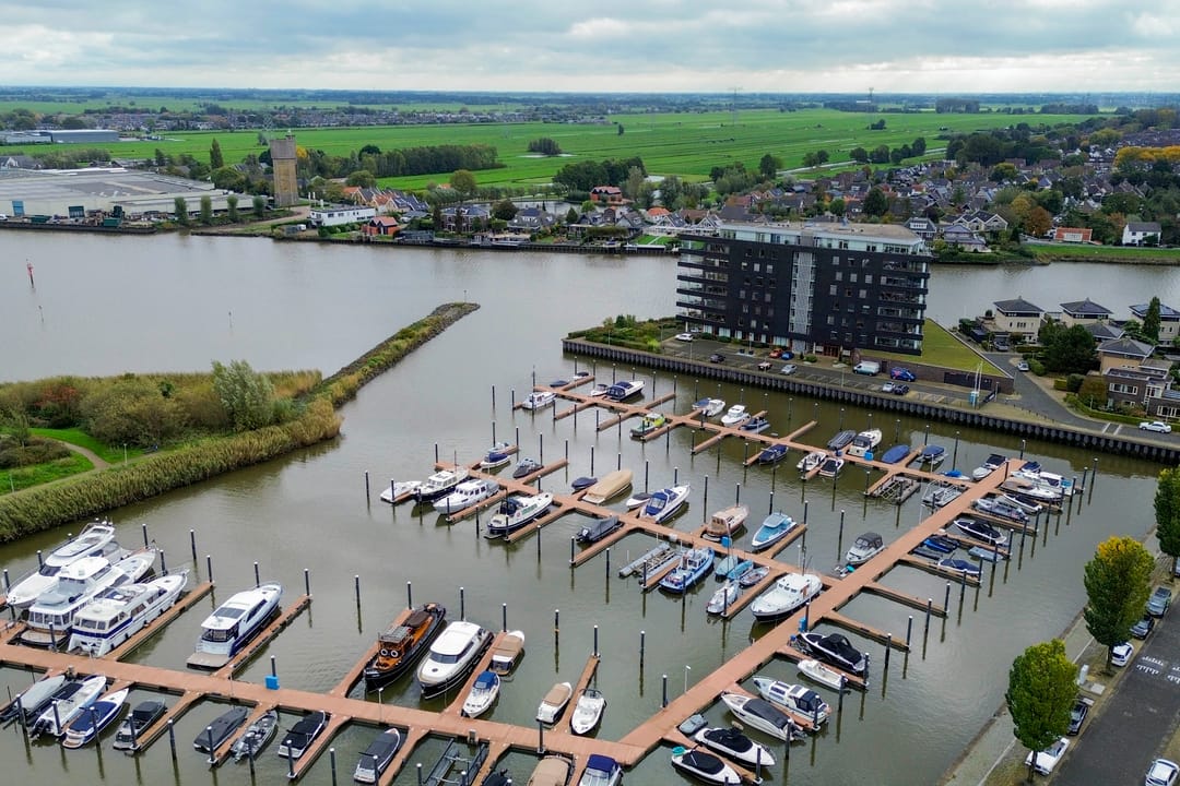 Foto 38 van Bakboord 48