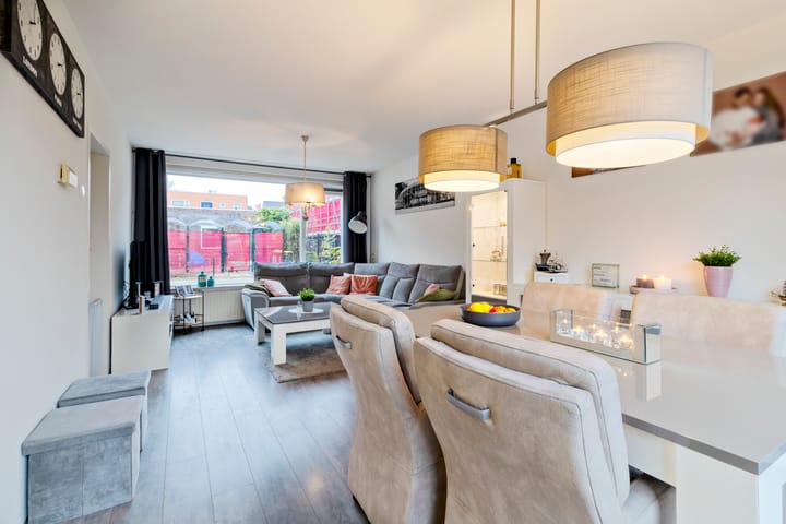 Foto 10 van Mgr. W.M. Bekkerslaan 64