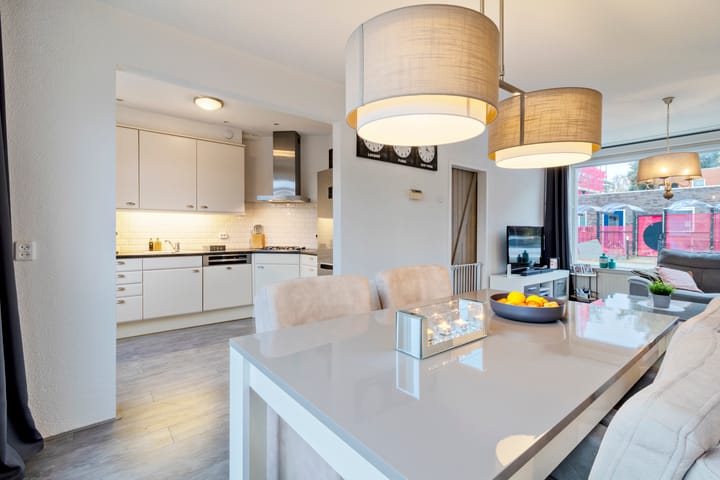 Foto 12 van Mgr. W.M. Bekkerslaan 64